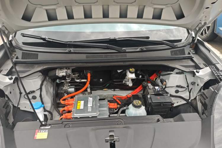 Used Wuling Bingo S 2025 Model 430km Flagship Edition Engine Bay