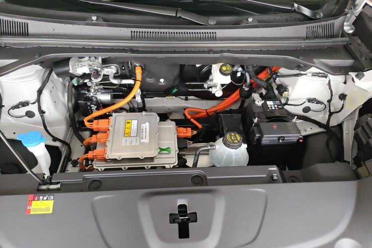 Used Wuling Bingo S 2025 Model 325km Deluxe Edition Engine Bay