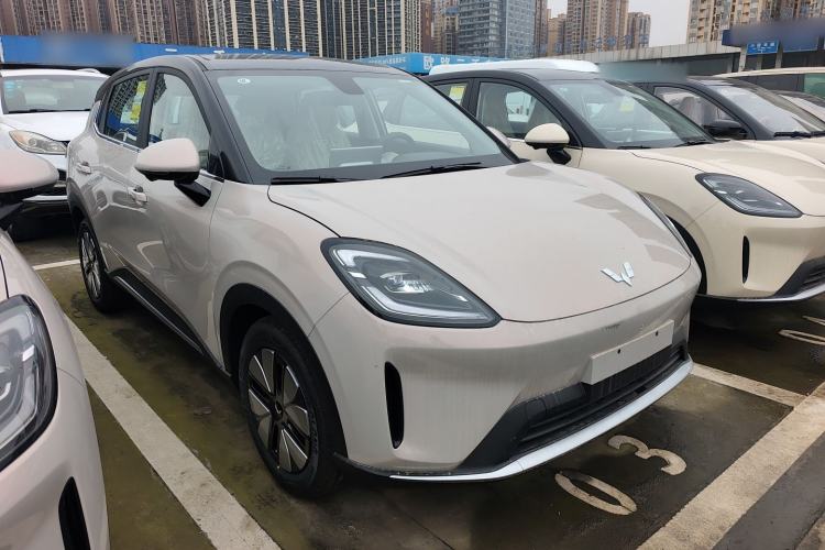 Used Wuling Bingo S 2025 Model 325km Deluxe Edition Exterior 1