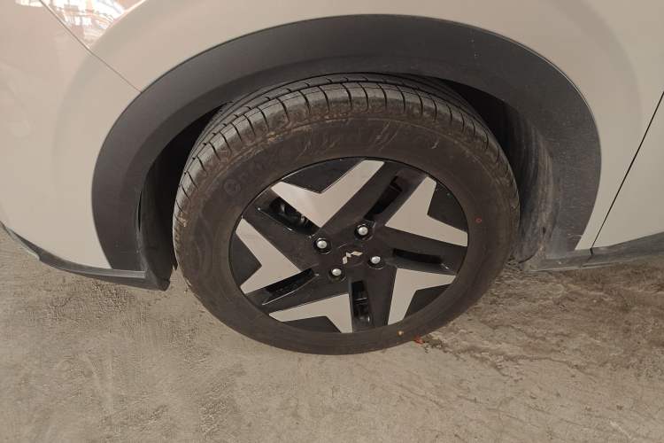 Used Wuling Bingo S 2025 Model 430km Flagship Edition Exterior 4
