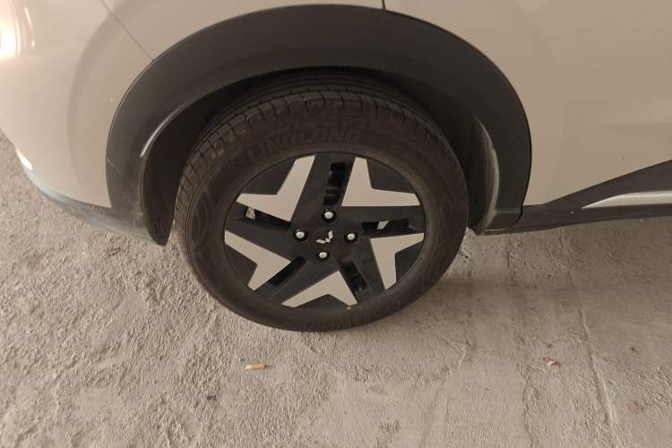 Used Wuling Bingo S 2025 Model 430km Flagship Edition Exterior 5
