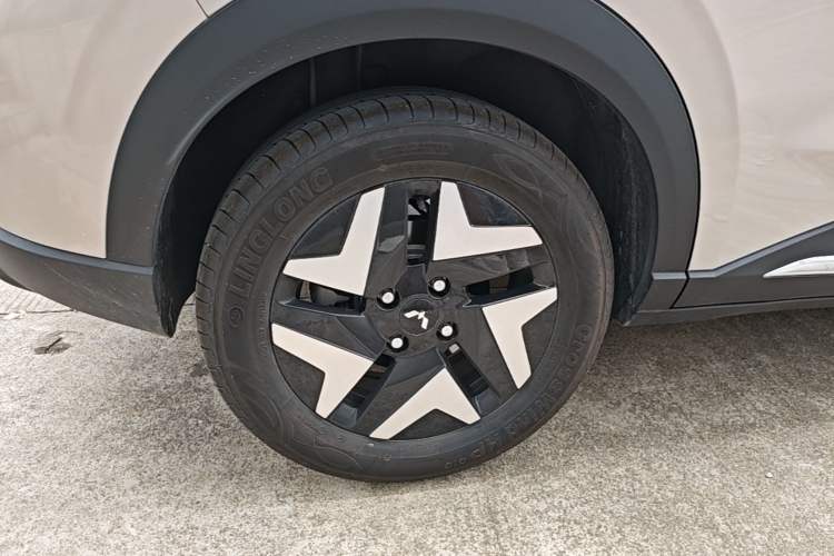 Used Wuling Bingo S 2025 Model 430km Flagship Edition Exterior 5