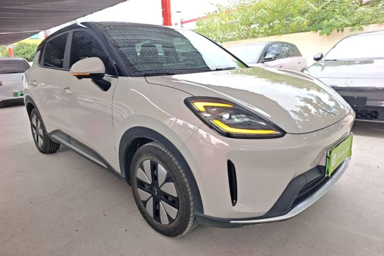 Used Wuling Bingo S 2025 Model 325km Deluxe Edition Front Right 45 Deg