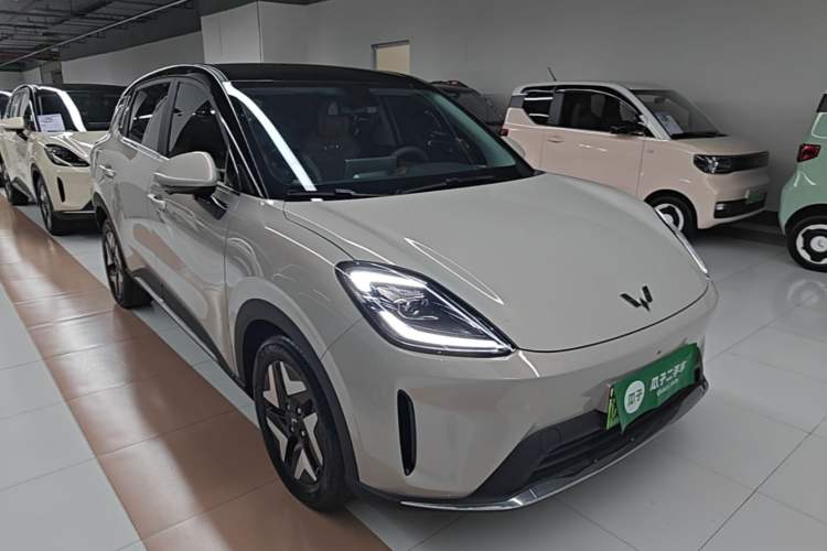 Used Wuling Bingo S 2025 Model 430km Flagship Edition Front Right 45 Deg