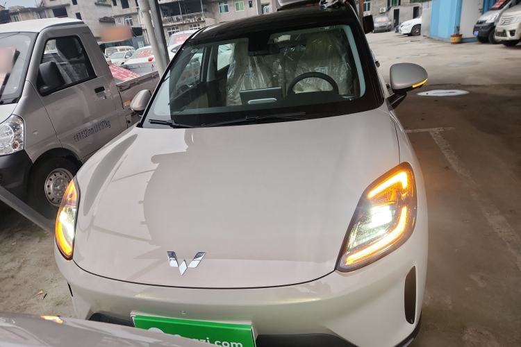 Used Wuling Bingo S 2025 Model 430km Deluxe Edition Front