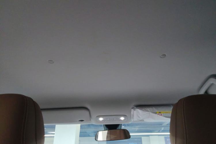 Used Wuling Bingo S 2025 Model 325km Flagship Edition Headliner