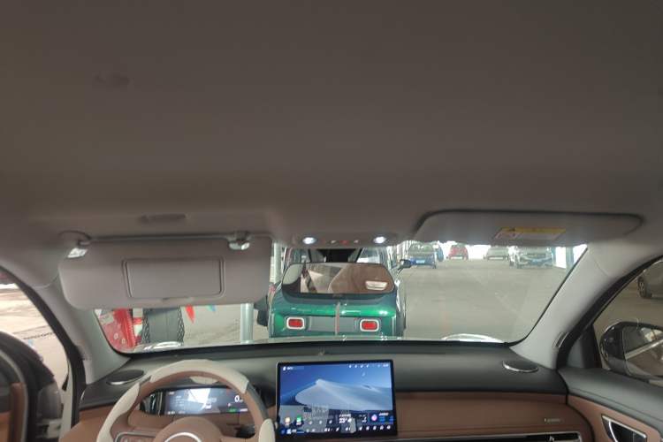 Used Wuling Bingo S 2025 Model 430km Flagship Edition Headliner