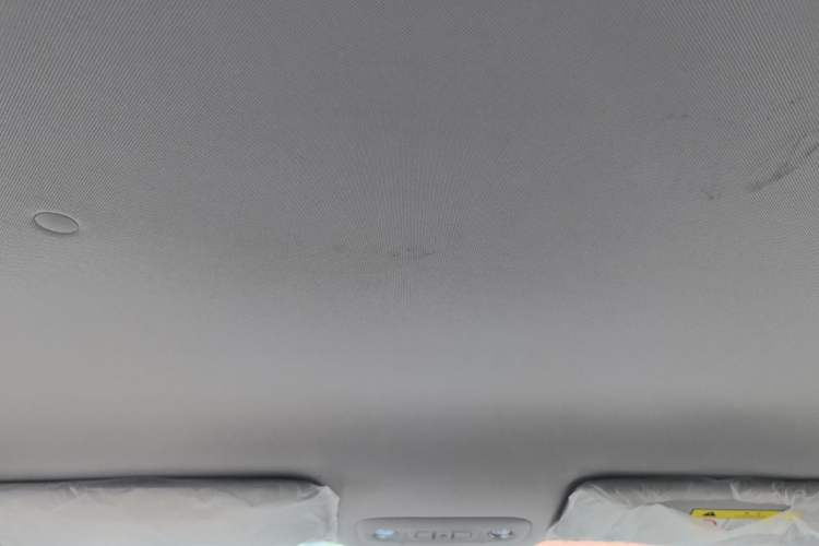 Used Wuling Bingo S 2025 Model 325km Flagship Edition Headliner