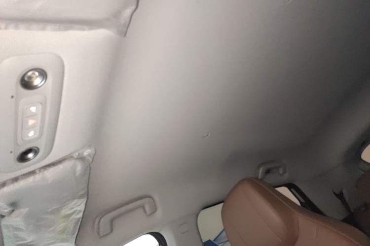 Used Wuling Bingo S 2025 Model 430km Flagship Edition Headliner