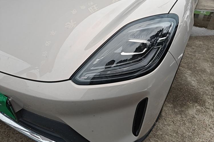 Used Wuling Bingo S 2025 Model 430km Flagship Edition Left Front Headlight