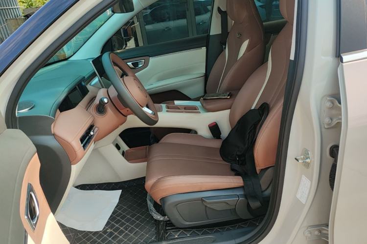 Used Wuling Bingo S 2025 Model 325km Deluxe Edition Left Front Seat