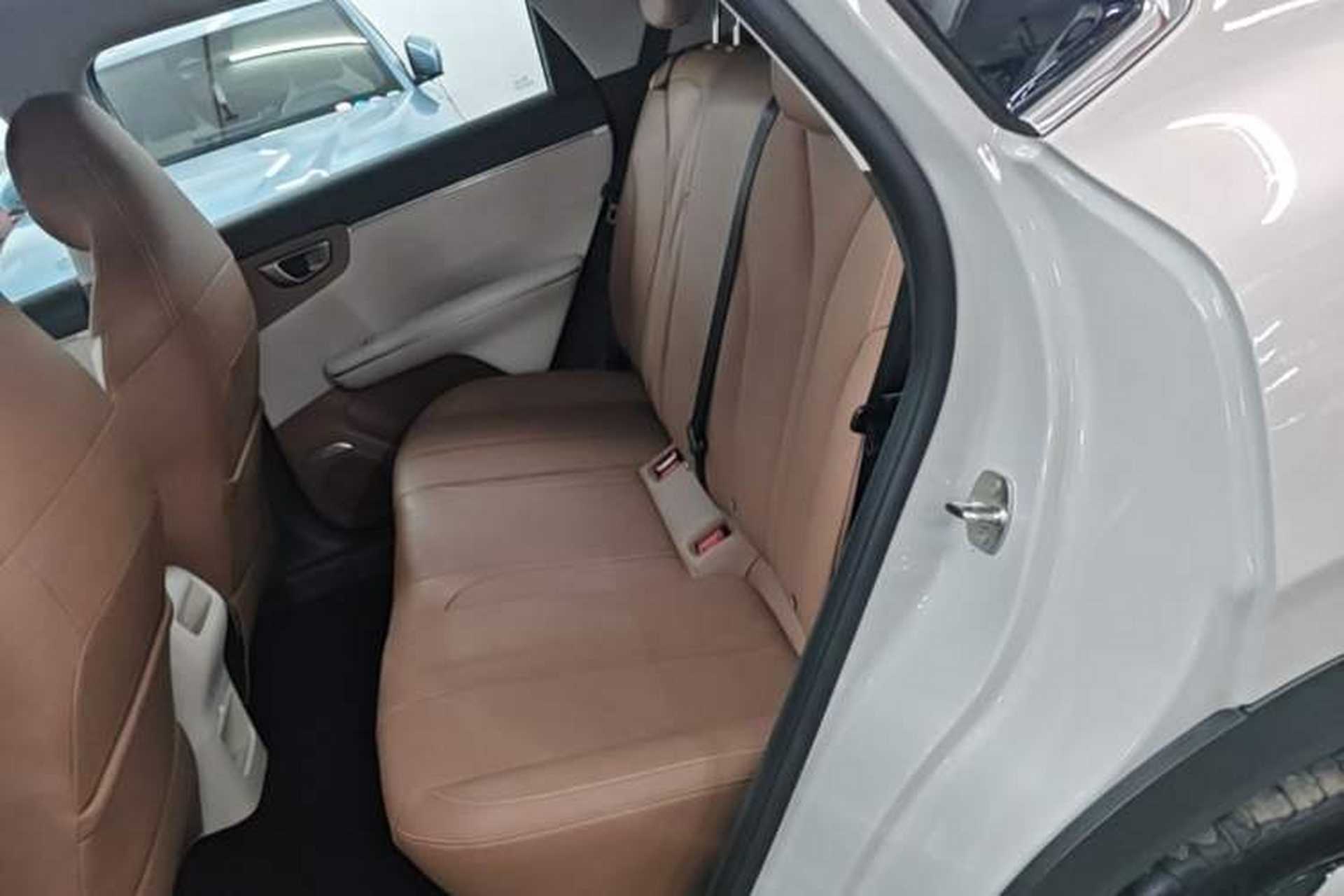 Used Wuling Bingo S 2025 Model 430km Flagship Edition Left Rear Seat