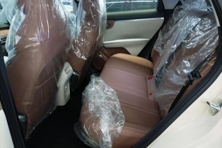 Used Wuling Bingo S 2025 Model 430km Flagship Edition Left Rear Seat