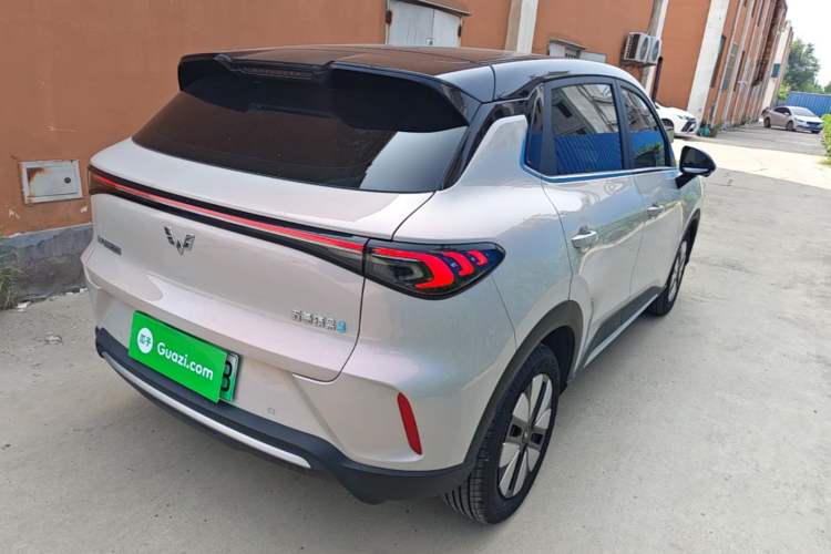 Used Wuling Bingo S 2025 Model 325km Deluxe Edition Rear Right 45 Deg