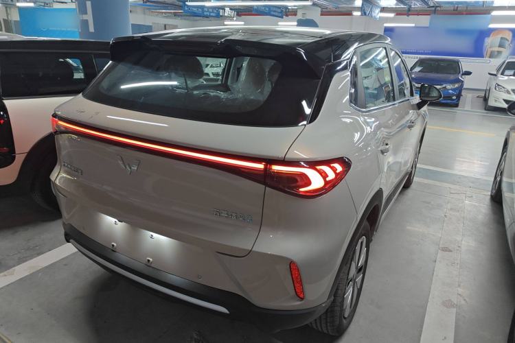 Used Wuling Bingo S 2025 Model 325km Deluxe Edition Rear Right 45 Deg