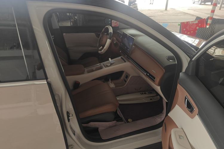 Used Wuling Bingo S 2025 Model 430km Flagship Edition Right Front Seat