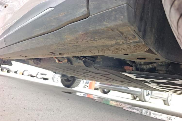 Used Wuling Bingo S 2025 Model 325km Deluxe Edition Right Side Sill