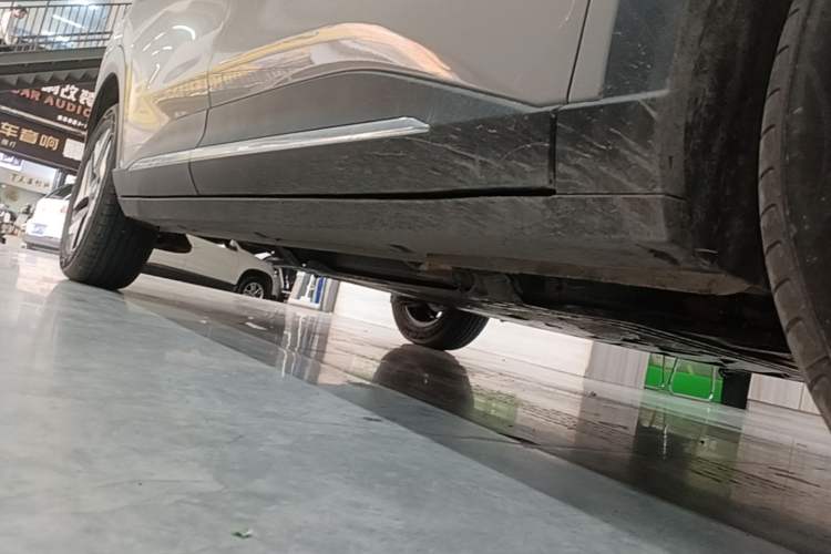 Used Wuling Bingo S 2025 Model 325km Flagship Edition Right Side Sill
