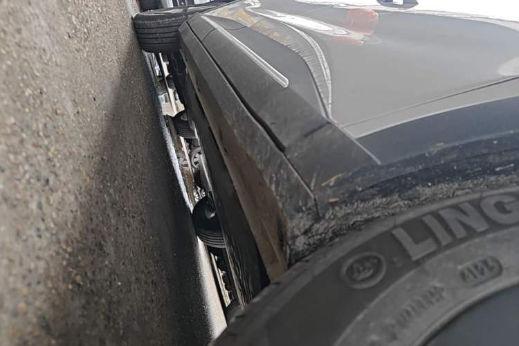 Used Wuling Bingo S 2025 Model 430km Flagship Edition Right Side Sill