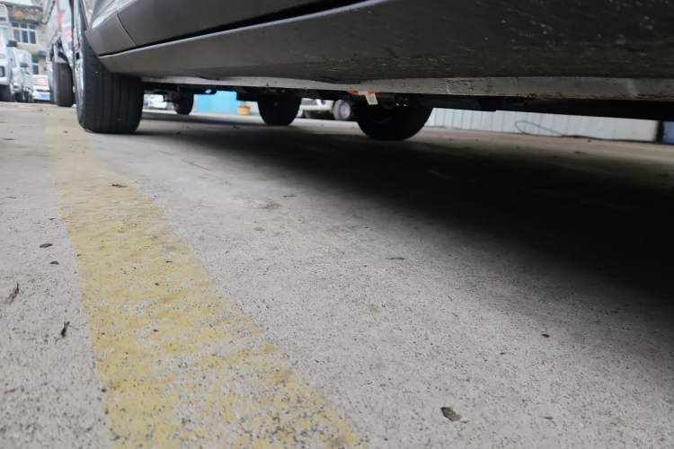 Used Wuling Bingo S 2025 Model 430km Deluxe Edition Right Side Sill