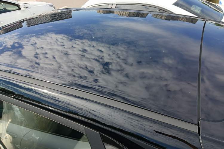 Used Wuling Bingo S 2025 Model 325km Deluxe Edition Roof