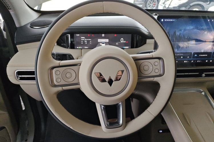 Used Wuling Bingo S 2025 Model 325km Deluxe Edition Steering Wheel
