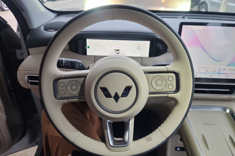 Used Wuling Bingo S 2025 Model 430km Deluxe Edition Steering Wheel