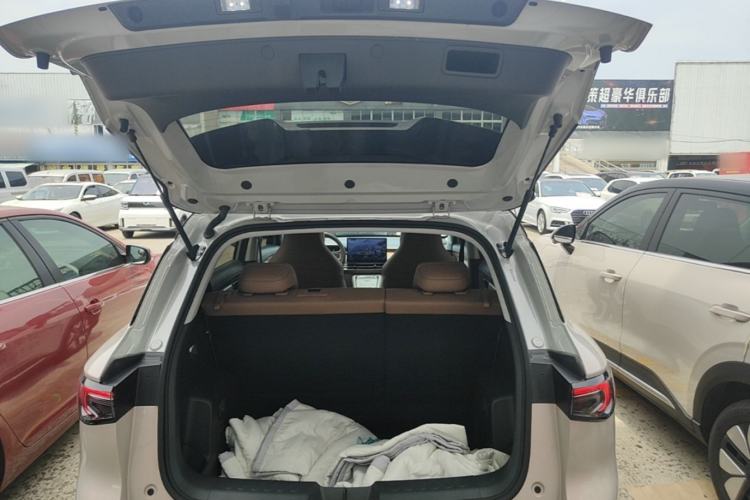 Used Wuling Bingo S 2025 Model 430km Flagship Edition Trunk