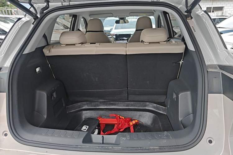 Used Wuling Bingo S 2025 Model 430km Flagship Edition Trunk