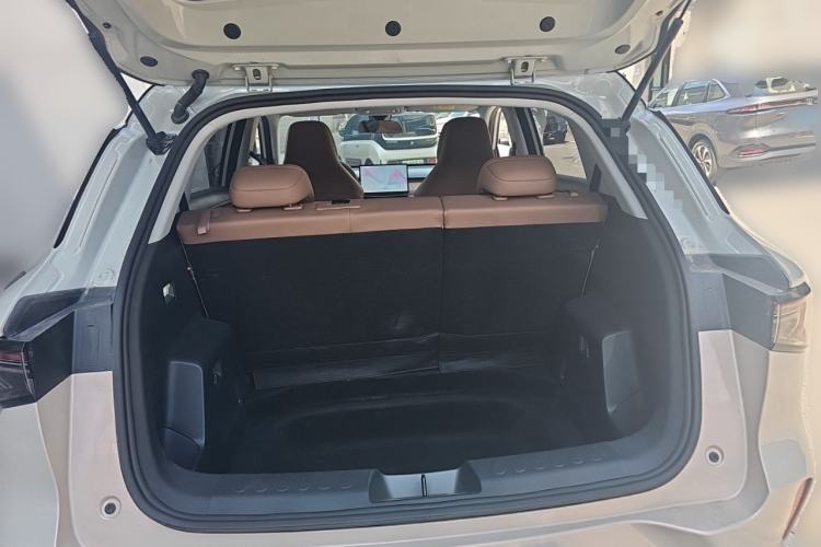 Used Wuling Bingo S 2025 Model 430km Flagship Edition Trunk