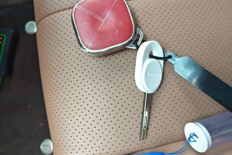 Used Wuling Bingo S 2025 Model 325km Deluxe Edition Vehicle Key