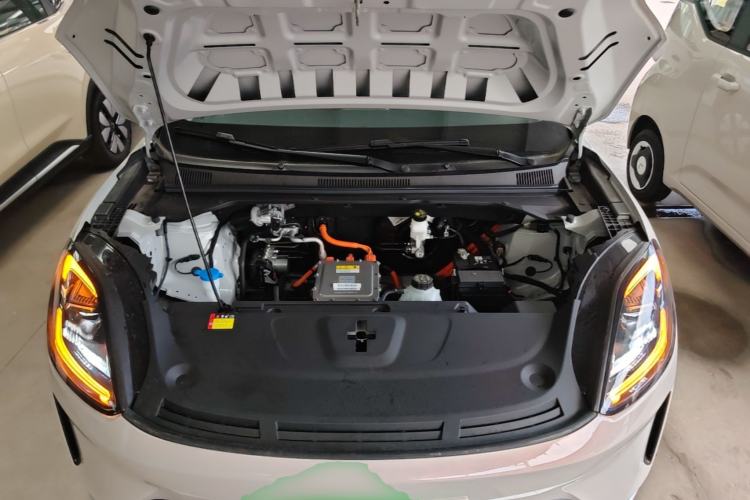 Used Wuling Bingo S 2025 Model 430km Deluxe Edition Engine Bay