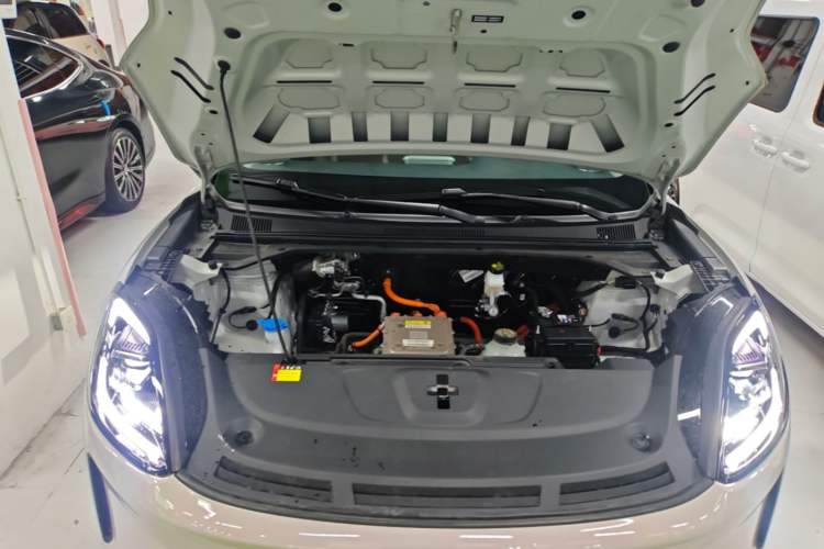 Used Wuling Bingo S 2025 Model 430km Flagship Edition Engine Bay