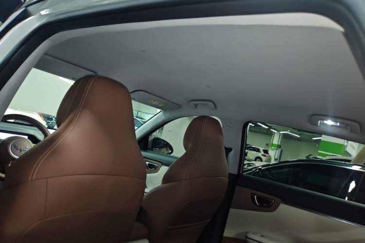 Used Wuling Bingo S 2025 Model 430km Flagship Edition Headliner
