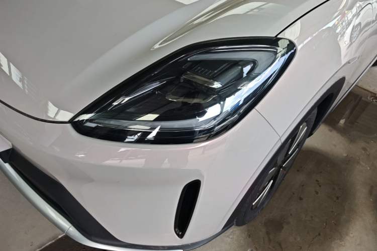 Used Wuling Bingo S 2025 Model 430km Deluxe Edition Left Front Headlight
