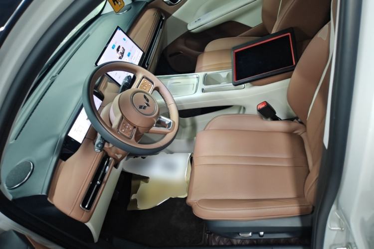Used Wuling Bingo S 2025 Model 430km Flagship Edition Left Front Seat
