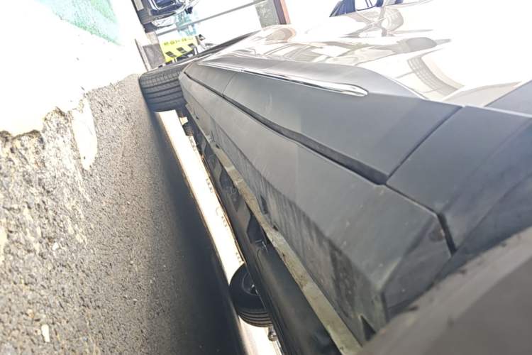 Used Wuling Bingo S 2025 Model 430km Flagship Edition Left Side Sill