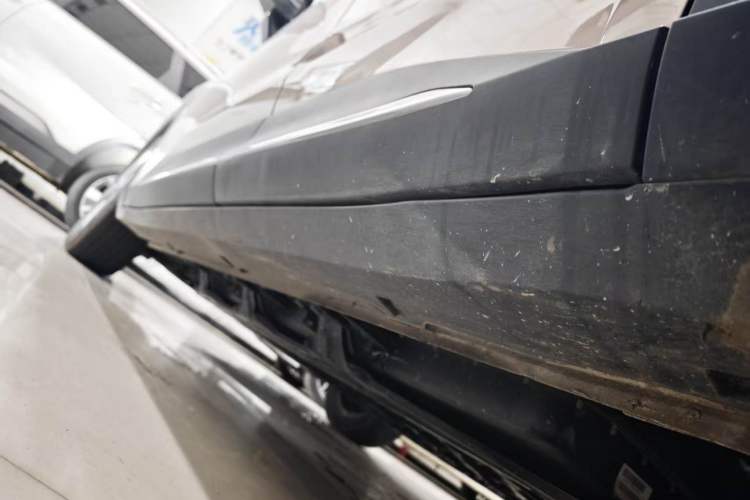 Used Wuling Bingo S 2025 Model 430km Deluxe Edition Left Side Sill