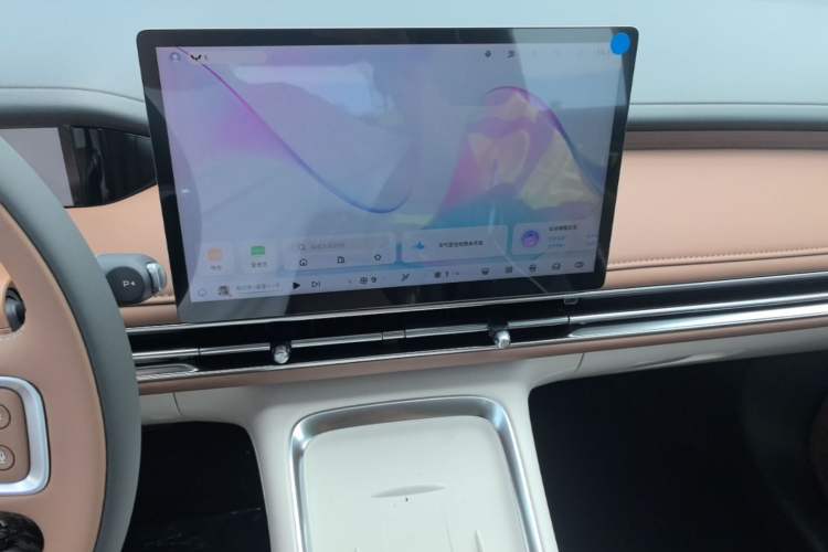 Used Wuling Bingo S 2025 Model 325km Flagship Edition Audio And AC Panel