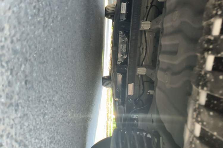 Used Wuling Bingo S 2025 Model 430km Deluxe Edition Chassis Rear