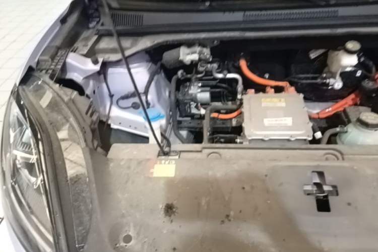 Used Wuling Bingo S 2025 Model 430km Flagship Edition Engine Bay Right
