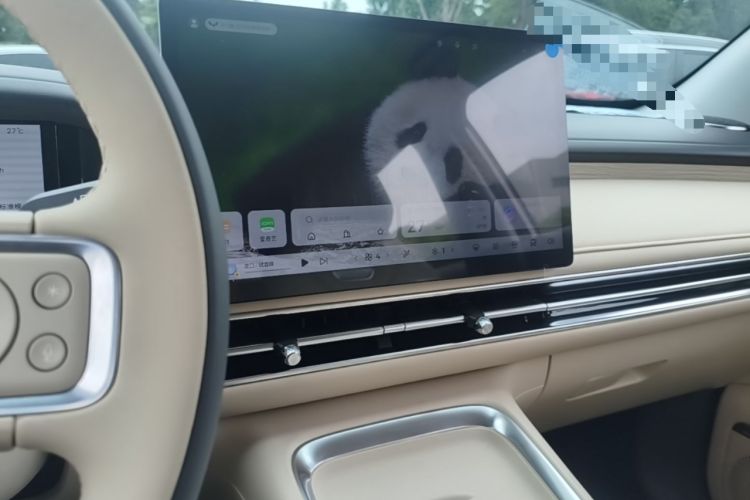 Used Wuling Bingo S 2025 Model 325km Flagship Edition Audio And AC Panel
