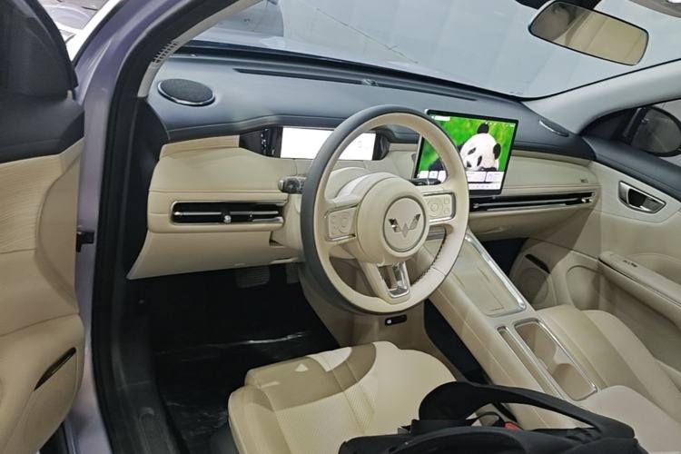 Used Wuling Bingo S 2025 Model 430km Flagship Edition Center Console
