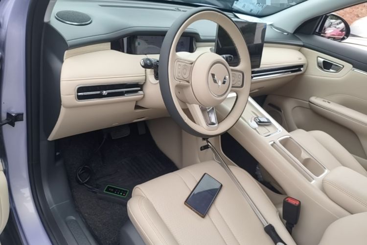 Used Wuling Bingo S 2025 Model 325km Flagship Edition Center Console