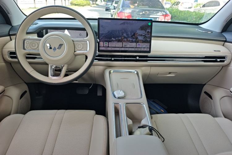 Used Wuling Bingo S 2025 Model 430km Flagship Edition Center Console