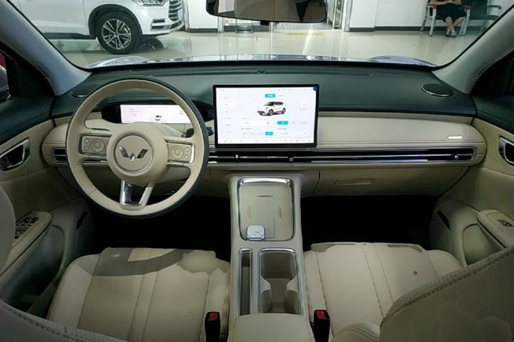 Used Wuling Bingo S 2025 Model 325km Flagship Edition Center Console