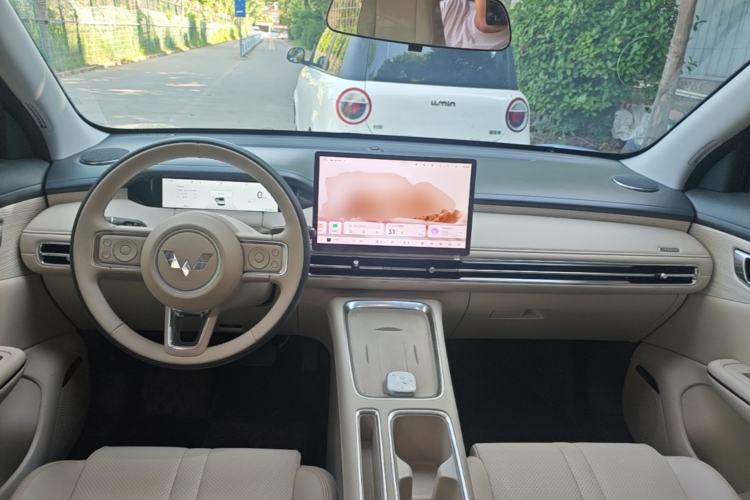 Used Wuling Bingo S 2025 Model 430km Flagship Edition Center Console