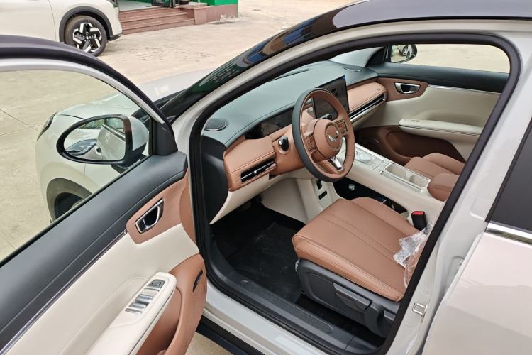 Used Wuling Bingo S 2025 Model 325km Deluxe Edition Driver Seat