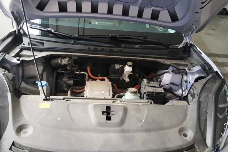Used Wuling Bingo S 2025 Model 430km Flagship Edition Engine Bay