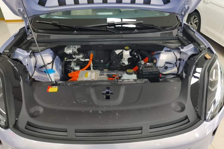 Used Wuling Bingo S 2025 Model 325km Deluxe Edition Engine Bay
